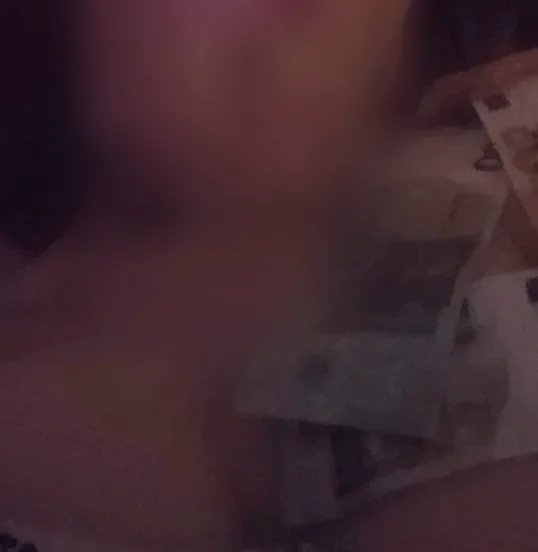 Ayla, 29