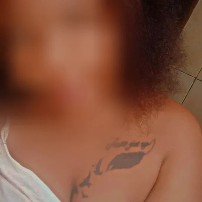 Bo, 29