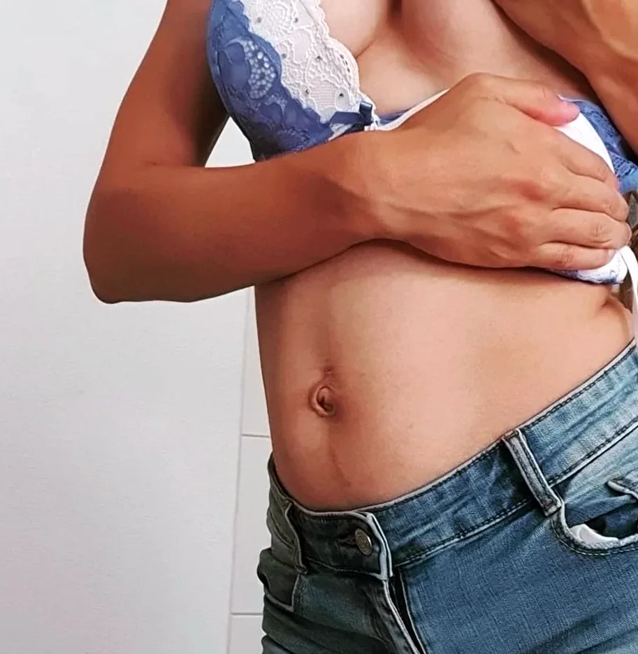 Marlies, 28